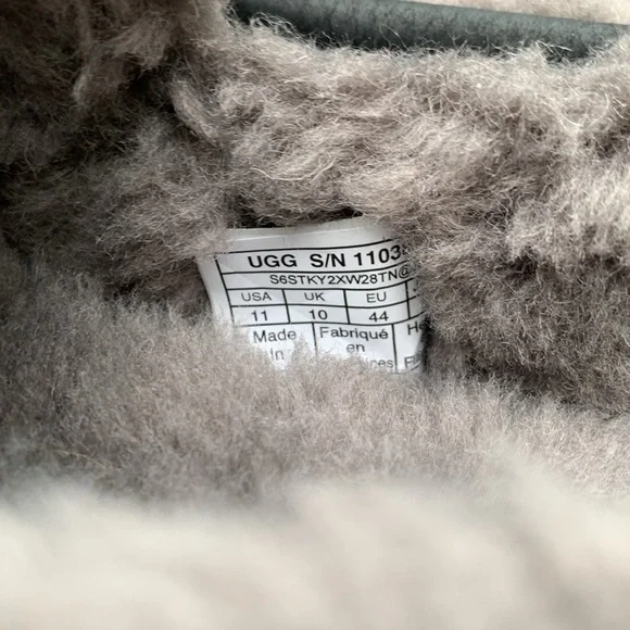 UGG Mens Slippers Ascor Leather Size 11 & Size 8 Black Nwt - Picture 7 of 8